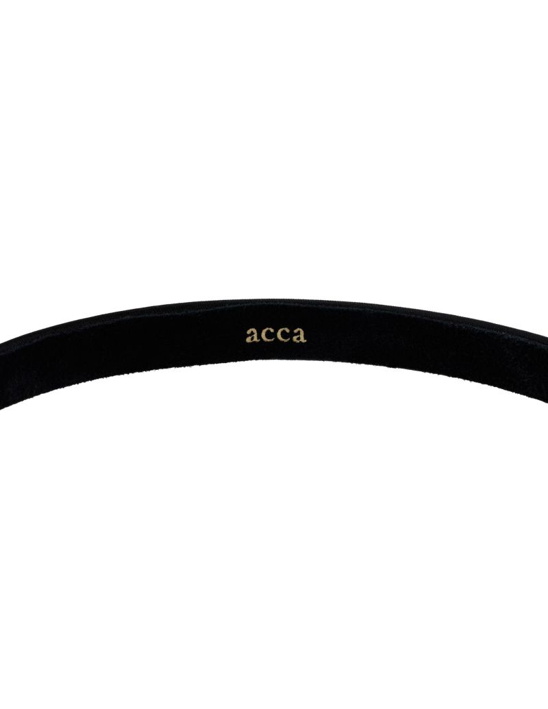 acca ベロア　カチューシャ　ブラック 梅雨の髪悩みを救う“カチューシャ”スタイル | ACCA(アッカ